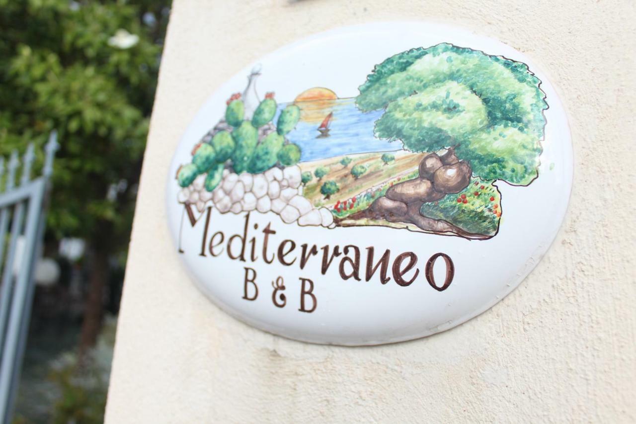 Mediterraneo B&B Монтальбано Экстерьер фото
